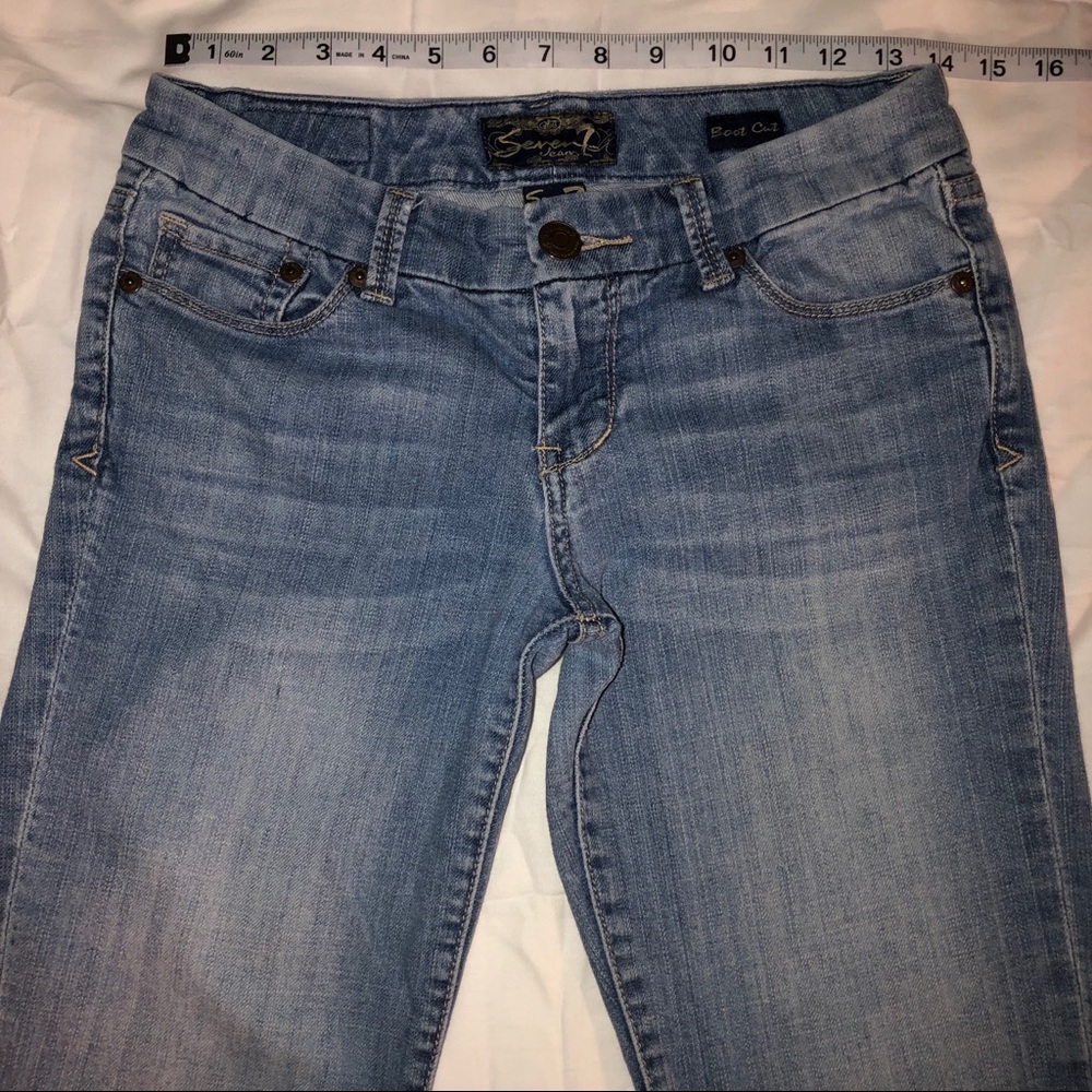 Seven7 Boot Cut, pre-washed Jeans tag 28